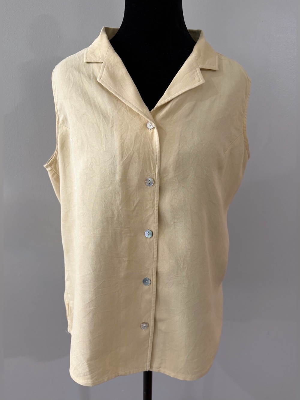 August Silk Butter Yellow Silk Sleeveless Women's Top Shirt Blouse Classic Flowy